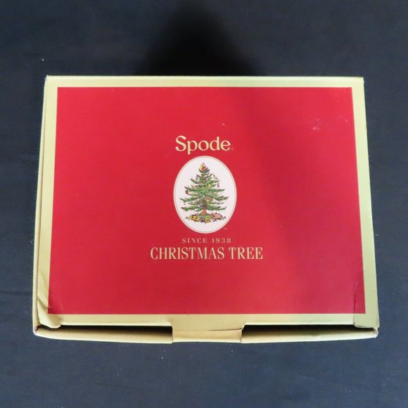 Spode Christmas Tree Candy Basket - Picture 3 of 10